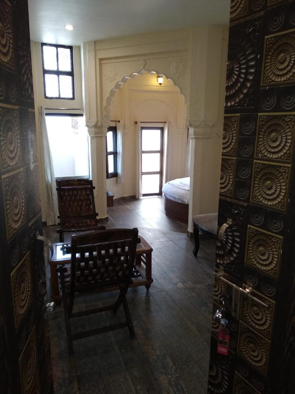 Ajay Guest House Варанаси Экстерьер фото